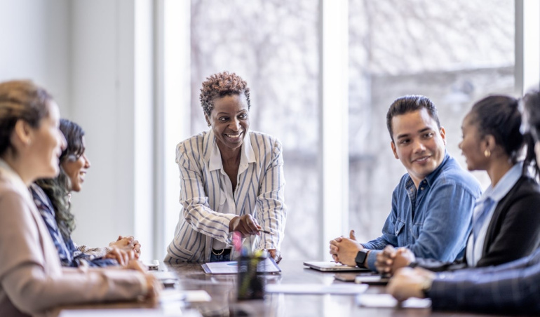 Les types de relations à entretenir pour une carrière professionnelle réussie