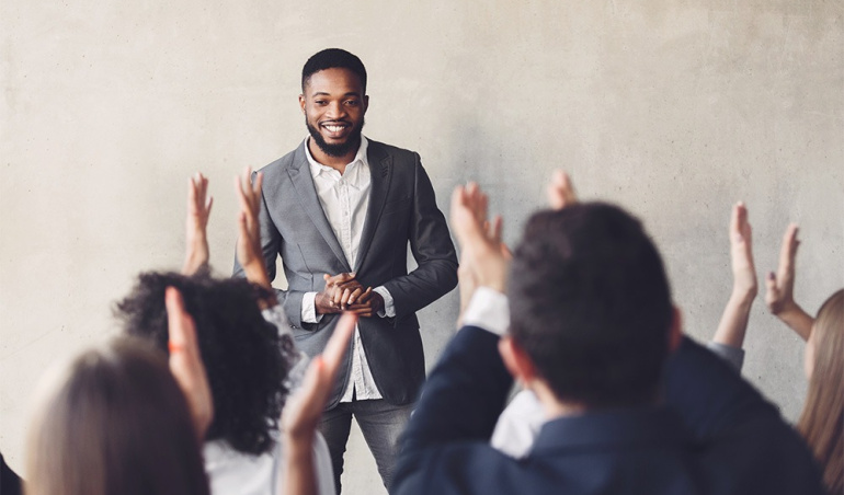 Entrepreneur vs Manager : Comprendre les différences cruciales