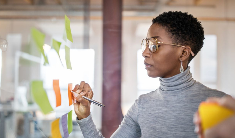 Les Femmes qu'un Entrepreneur Doit Absolument Fuir : un Guide pour Préserver Votre Succès
