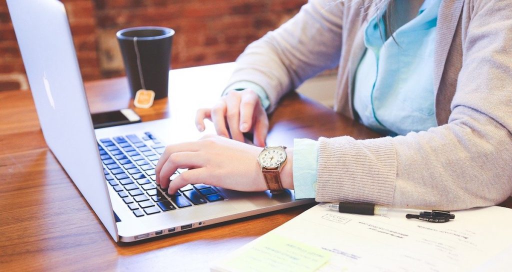 04 types d’entreprises issues de la rédaction : comment la rédaction web a ouvert de nouvelles opportunités commerciales
