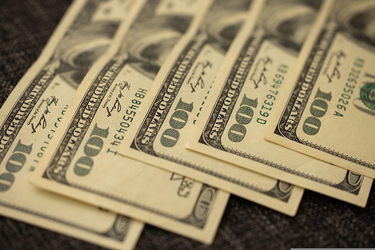 États-Unis : les PDG gagnent en moyenne 254 fois plus que leurs salariés