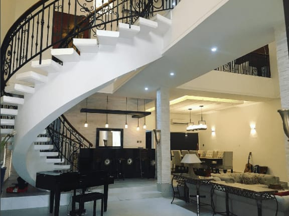 Découvrez la résidence extravagante d'Aliko Dangote : joyau de luxe au Nigeria ! (photos)