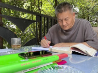 La persévérance sans limites : L&rsquo;histoire inspirante de Liang Shi, le millionnaire chinois qui échoue au « Bac » pour la 27ᵉ fois