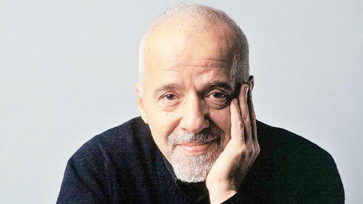 Les 50 citations de Paulo Coelho – L'auteur de l'Alchimiste – qui poussent à l'action