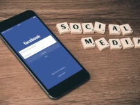 Vendeurs et entrepreneurs : Comment trouver des clients sur Facebook ?